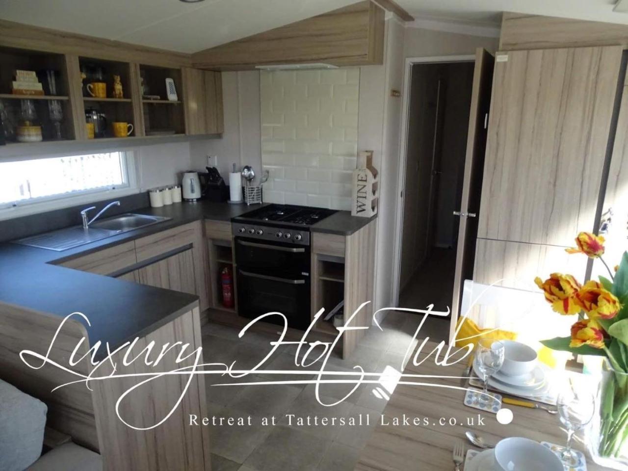 Luxury Hot Tub Retreat Villa Tattershall Buitenkant foto
